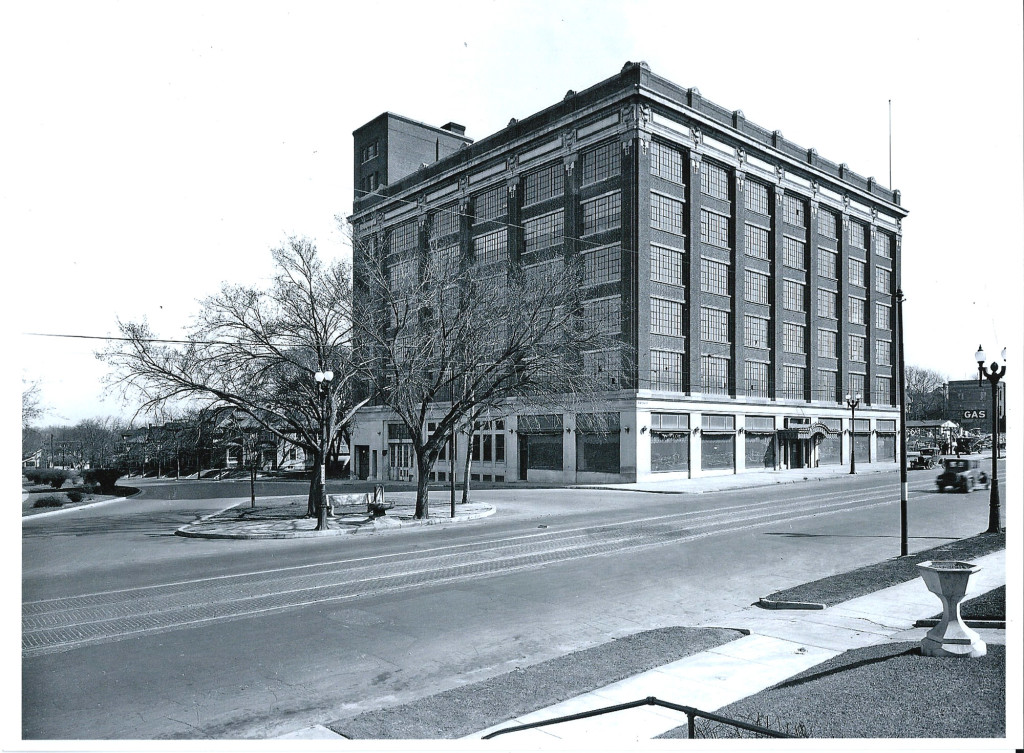 3000 Farnam - Circa 1962